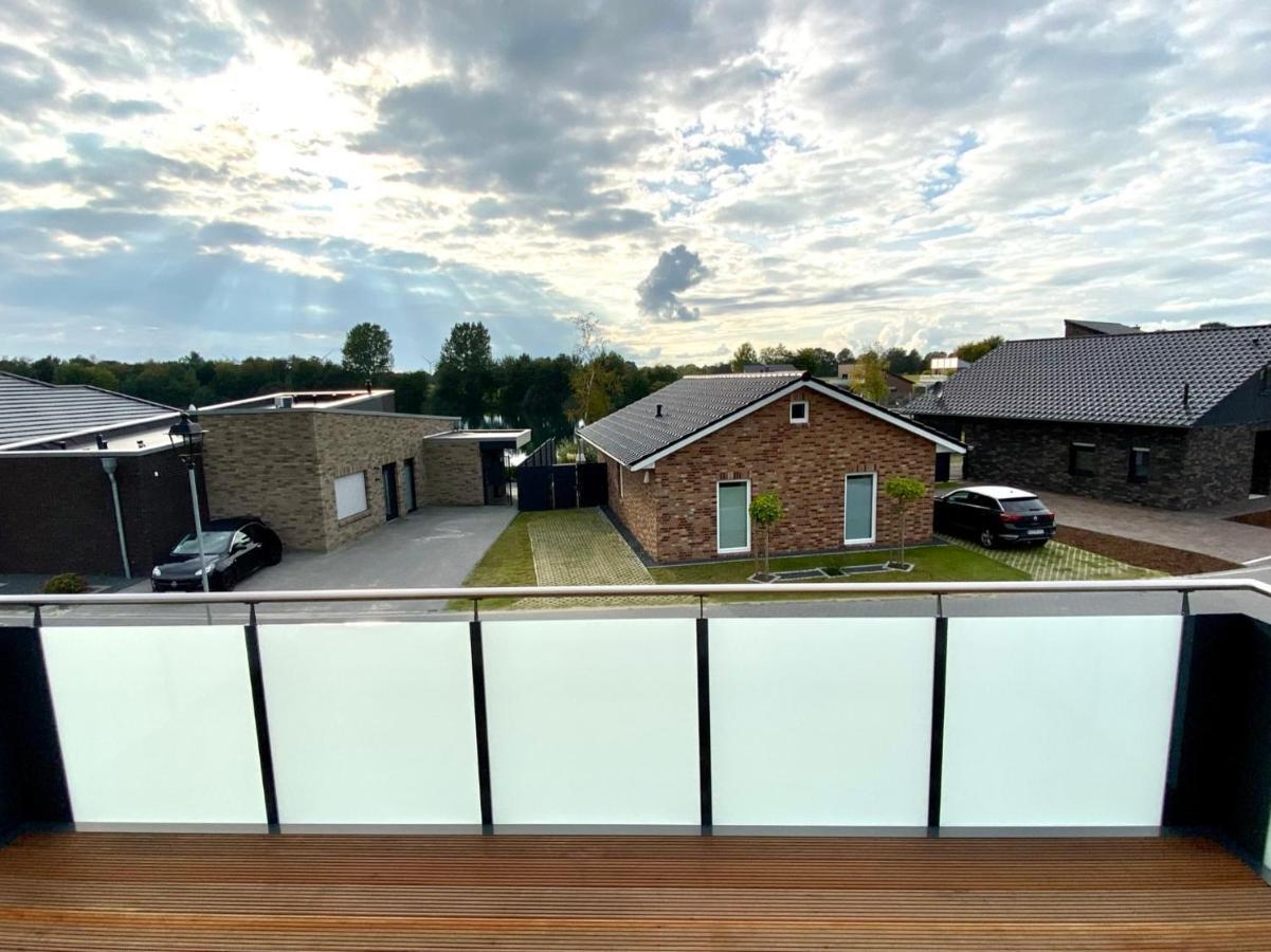 Ferienhaus Panoramadeck Am Harkebruegger See Mit Sauna Und Kamin Villa Barssel  Exterior foto